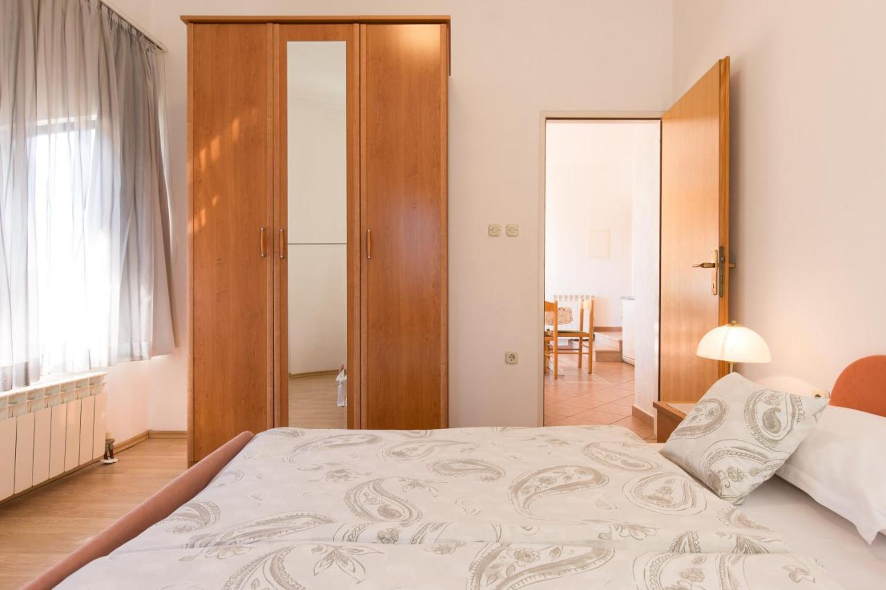 Villa Paradiso Punat Exterior foto